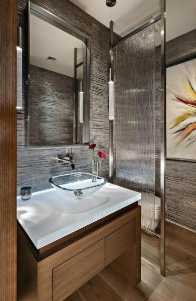 Powder room with ripple glass partition